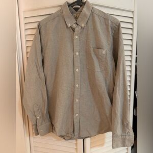 Classic Gray Volume Button-Down Shirt